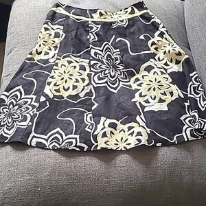 Yarns and Stitches Women's Yellow‎ Black and White Floral A-Line Skirt